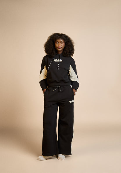 Roots Run Deep Women’s Sweatsuit Set